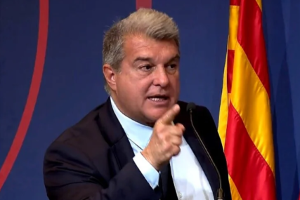 Emotivan govor predsjednika Barselone na ivici suza "Jedva čekam suočiti se s nitkovima koji prljaju naš grb" (VIDEO)