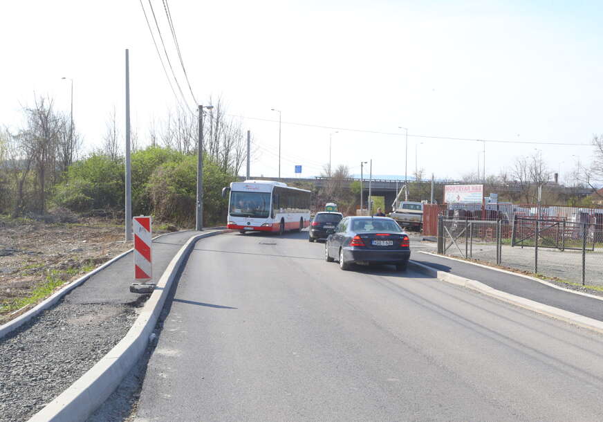 Počelo asfaltiranje glavne saobraćajnice kroz Kuljane "U proteklom periodu u ovo naselje uložili smo preko 5 miliona KM"