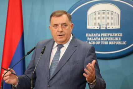 Dodik jasan: Važno je što se u strategiji odbrane Srbije kaže da će braniti Srbe gdje god bili