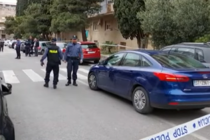 Policija još traga za napadačem: Poznato zdravstveno stanje ranjenog kriminalca u Splitu