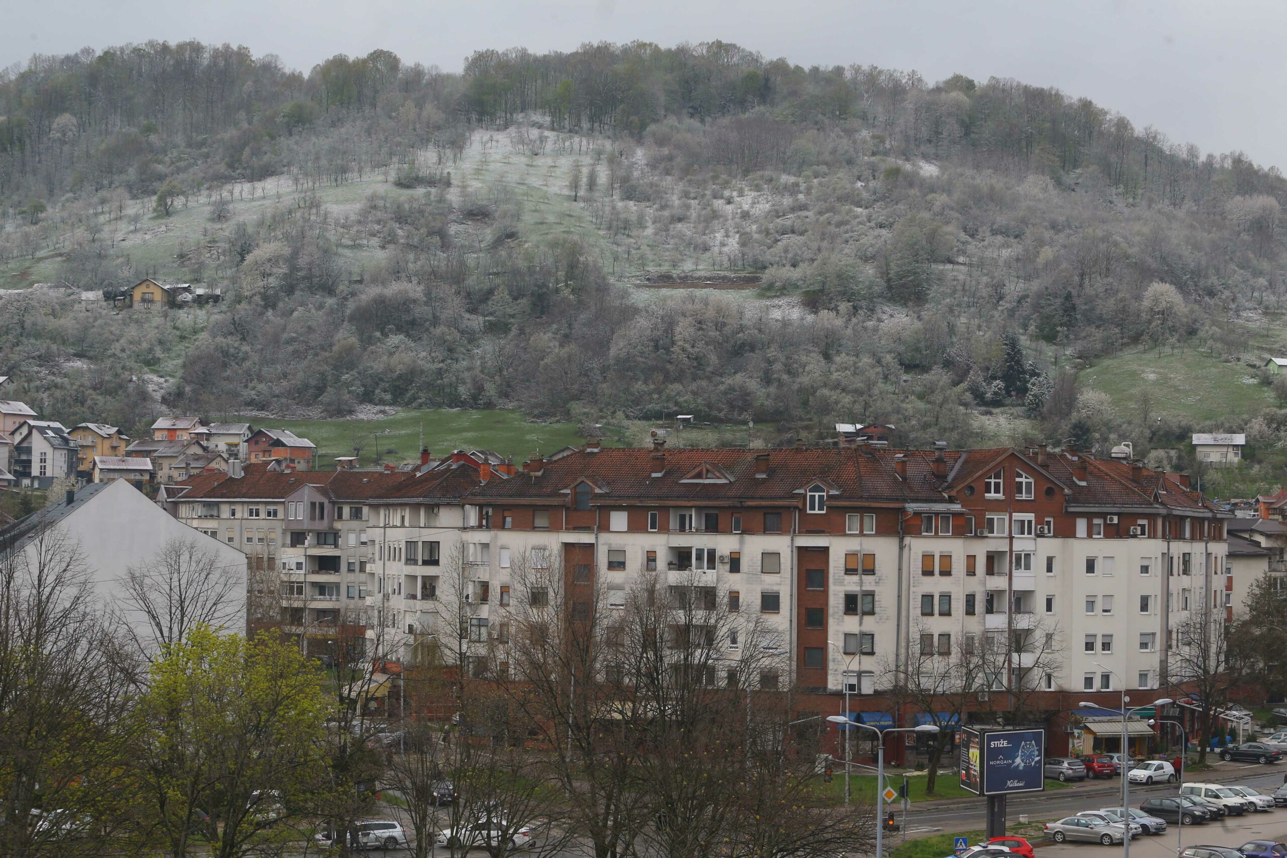 Danas kiša i snijeg, u petak 1. maj minus i hladno