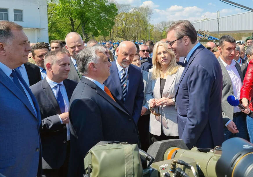 Dodik posmatrao vježbu "Granit 2023" u Batajnici "Vojska Srbije modernizovana i spremna da brani naš narod" (FOTO)