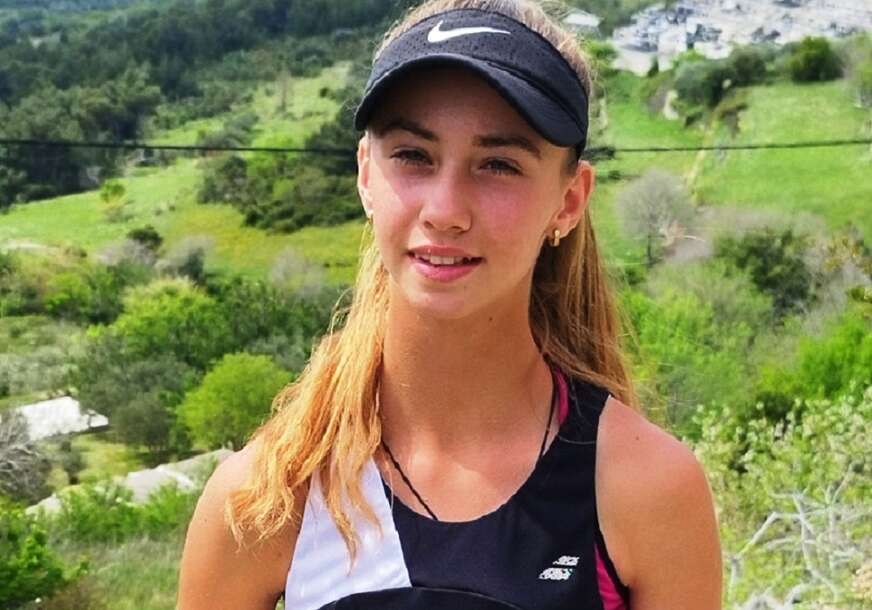TENISKO ČUDO OD DJETETA Djevojčica iz Gradiške počistila tri godine starije rivalke i osvojila turnir u Albaniji