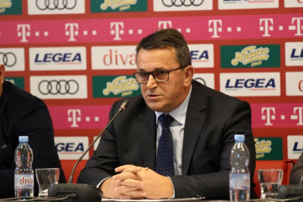 Vladan Vučelić