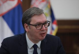 “Ja sam predsjednik svih građana” Vučić poručio da želi sa svima da razgovara, ali da nikoga neće da moli