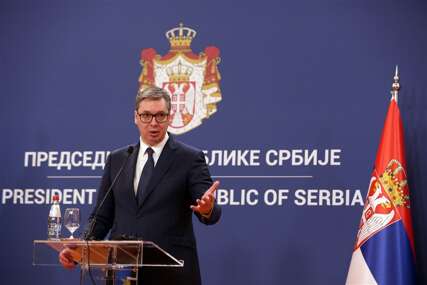 "Ne postoji papir koji bi to dokazao" Vučić o prodaji oružja Ukrajini i dokumentu iz Pentagona