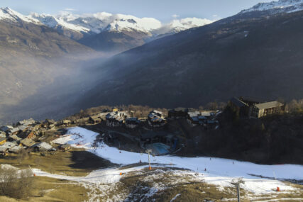 "KOPERNIKUS" UPOZORAVA Alpe gube led kao nikad do sada, Evropa sve toplija