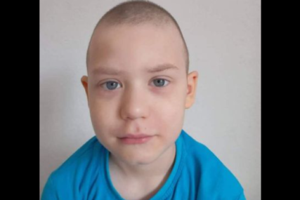 Preminuo sedmogodišnji mališan Alen: Bezbrižno djetinjstvo prekinula je opaka bolest (FOTO)