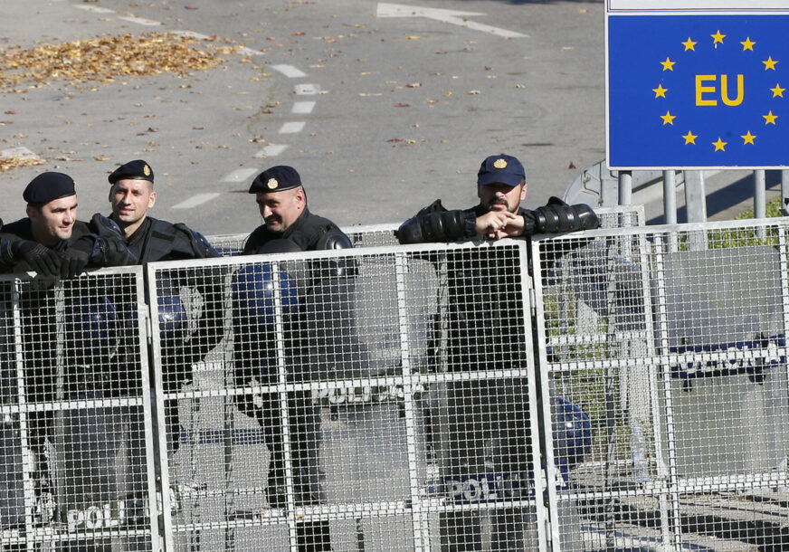 Hrvatska policija na granici