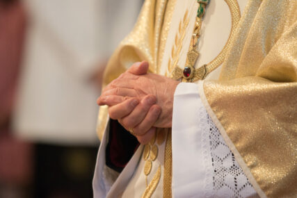 Zlostavljanje trajalo 80 godina: Više od 150 katoličkih sveštenika silovalo preko 600 djece