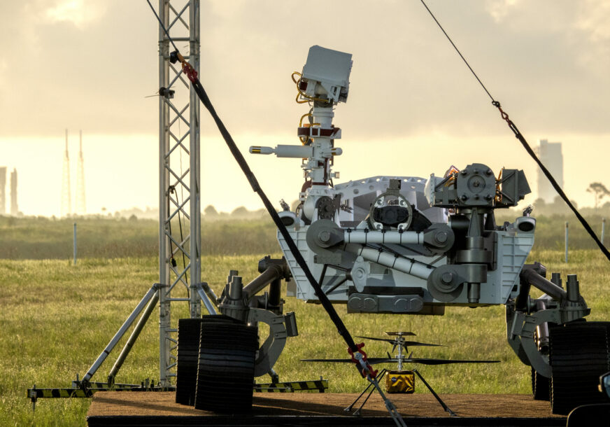 Rover za istraživanje Mjeseca