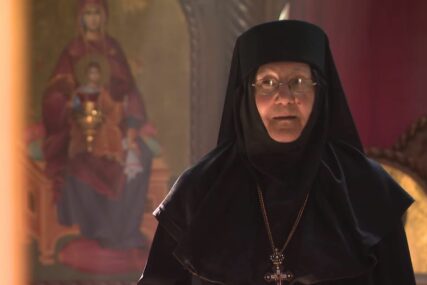"Dosta se bolesnika ovdje izliječilo" Mati Justina je završila medicinu, a onda se zamonašila i podigla manastir kod Beograda (VIDEO)