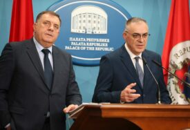 I dalje se ne zna da li će SDS podržati veto Cvijanovićeve, Miličević se oštro obratio Dodiku “VI STE NAS PODIJELILI”