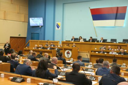 PALA ODLUKA Narodna skupština podržala povlačenje sudija iz Srpske iz Ustavnog suda BiH