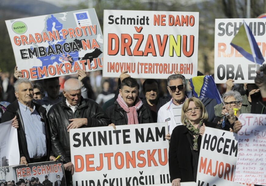 Protesti ispred OHR-a u Sarajevu