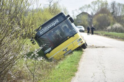 Sletio autobus u Prijedoru