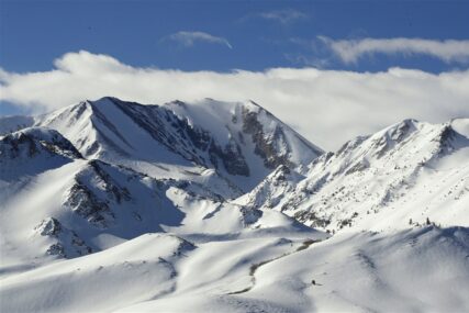 Tragedija na Alpama: Poginulo 5 osoba na planini u lavini snijega
