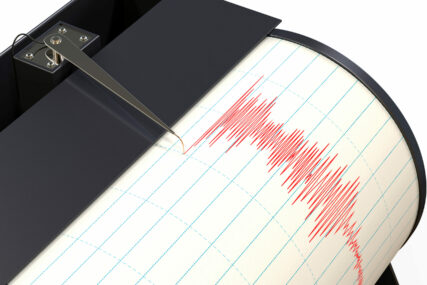 TRESE SE TLO Zemljotres u Albaniji, osjetio se na Kosovu i u Crnoj Gori
