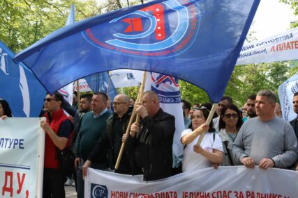 prvomajski protest u parku mladen stojanović