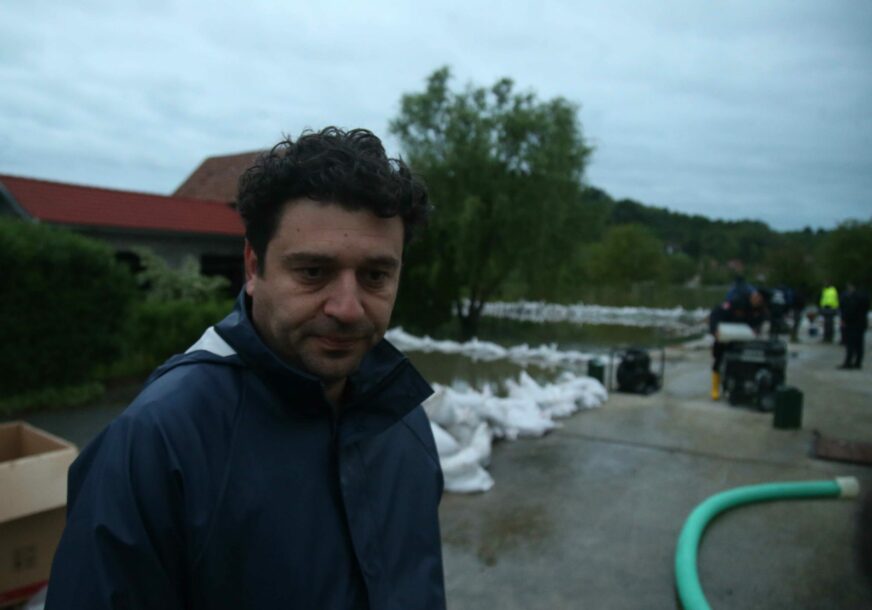 Nikola Janjetović, načelnik Opštine Kostajnica, poplave