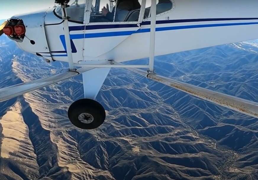 Panika tokom leta: Muškarac otvorio vrata aviona na 200 metara iznad zemlje