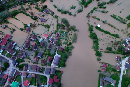 Više od 200 objekata pod vodom: U Bihaću proglašeno stanje prirodne nesreće (FOTO)