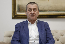 MILIONSKI KRIMINAL Bivši načelnik Ibrahim Hadžibajrić i još 4 osobe optužene za zloupotrebu položaja i PRANJE NOVCA