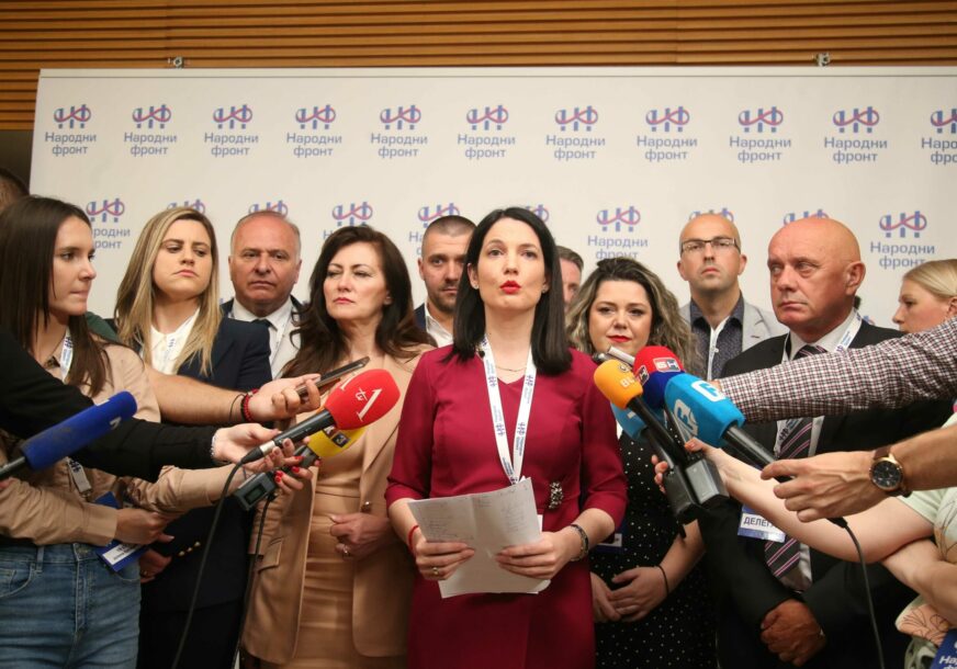 Narodni front - Jelena Trivić