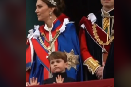 VRAGOLASTI DJEČAK Princ Luis "ukrao šou" na krunisanju kralja Čarlsa Trećeg (VIDEO)