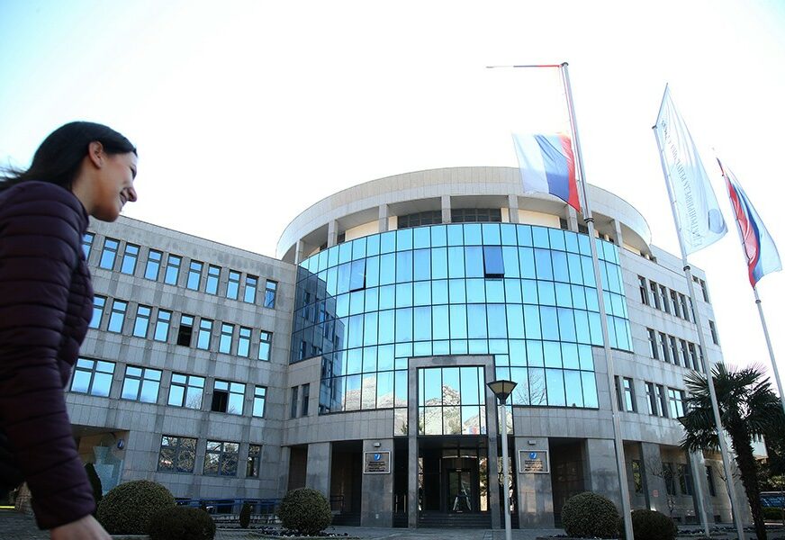Zgrada ERS u Trebinju