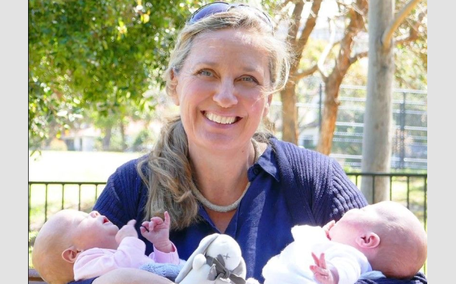 Mama iz Australije u 50. godini rodila dvije djevojčice