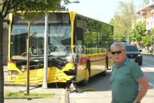autobus saobraćajka udes BL