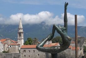 BROJKE DEMANTOVALE OPTIMIZAM Manje turista u Crnoj Gori nego lani