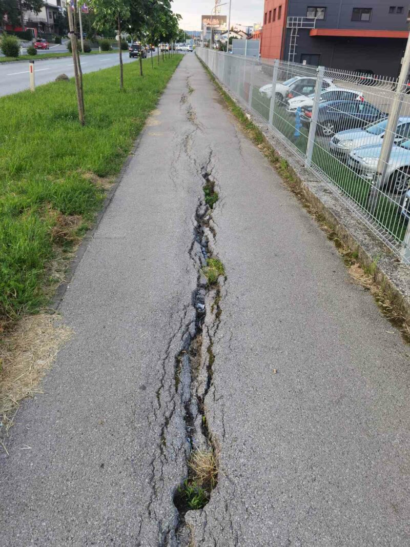 cesta oštećenje