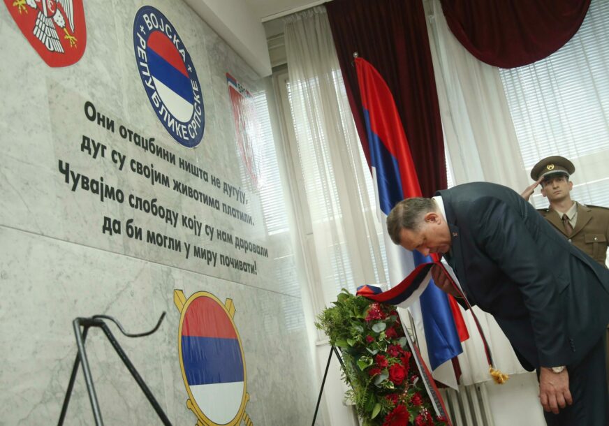 Dan vojske RS Milorad Dodik