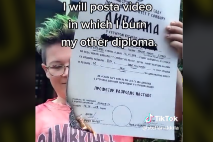Učiteljica zapalila svoju diplomu "Džabe prosjek 10, kada je veza - zakon" (VIDEO)