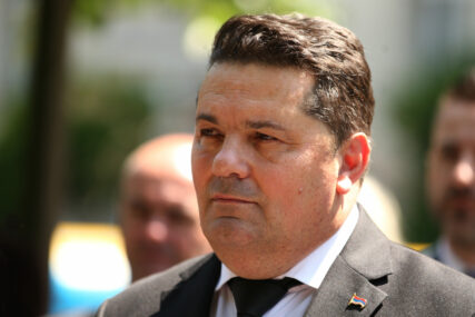 “Branićemo se i odbraniti” Stevandić nazvao proces protiv Dodika okupacionom mjerom