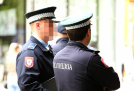 Uhapšeno više od 10 osoba u Prijedoru: U toku je policijska akcija, ZAPLIJENJENA ogromna količina MARIHUANE