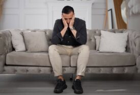 Emocije umiju da zabole više nego što se priznaje: Ovo je najgora greška koju možete da napravite nakon raskida