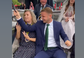 "Ovako se borimo protiv kiše" Stanivuković zaplesao uz hit Majli Sajrus (VIDEO)