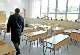 Prijetila zaposlenima u školi: Majka učenice gimnazije OSTAJE U PRITVORU