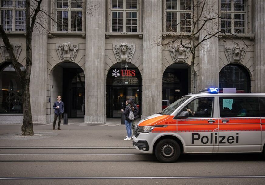 Kombi policije Švajcarske