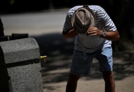 STIŽU OPASNE VRUĆINE Narandžasto upozorenje za 3. i 4. juli zbog visokih temperatura