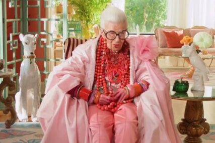 (FOTO) Preminula modna ikona Ajris Apfel (103): Sebe je nazivala "GERIJATRIJSKOM STARLETOM", a ovo je bio njen recept za srećan i dug život