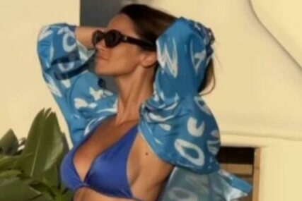 Gotovo procvjetala nakon razvoda: Danijela Dimitrovska se skinula, pokazala ISKLESANO TIJELO u minijaturnom bikiniju (FOTO)