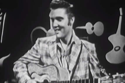 Elvis Prisli 1956. godine