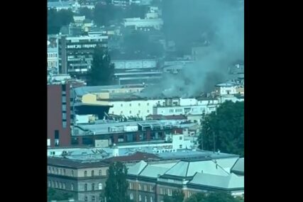 Gori zadnji sprat: Izbio požar u KPZ Sarajevo (VIDEO)