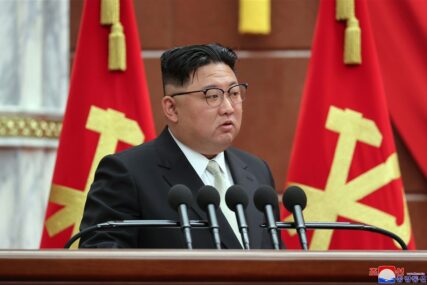 "RUKU POD RUKU SA PUTINOM" Kim Džong Un želi ojačati stratešku saradnju sa Rusijom