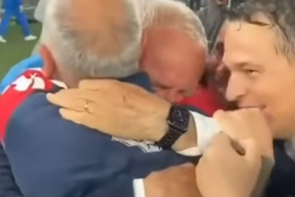 Suze i čista emocija: Nakon velikog povratka u Seriju A legendarni trener se "slomio" pred navijačima (VIDEO)