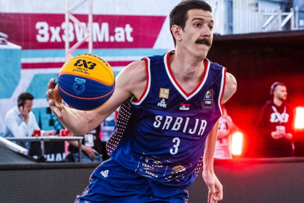 "Svijet je danas tužnije mjesto" Najbolji basketaš bez brkova iznenadio i FIBA, Stojačić sada izgleda kao drugi čovjek (FOTO)